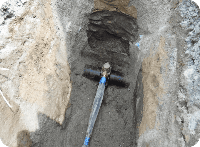 水道本管からの取出し工事